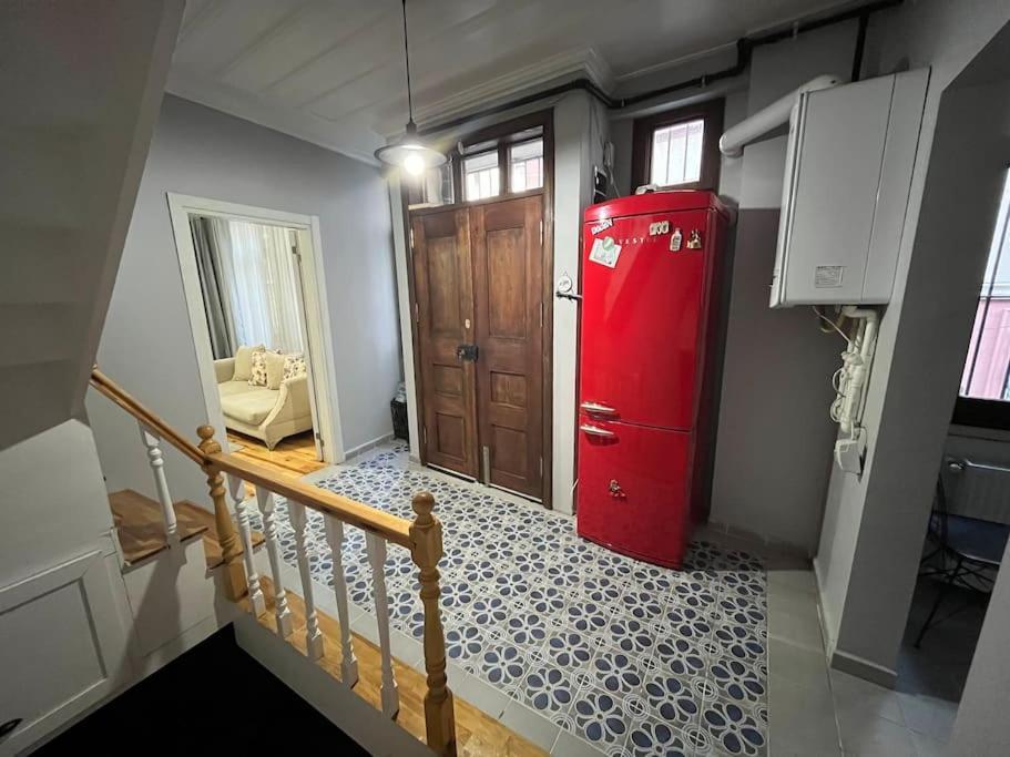 Daire Tekfur Sarayi Ve Kariye Muezesi Yakininda Tarihi Ev İstanbul